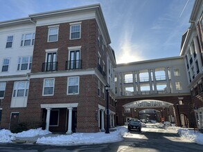 27 Booth St, Unit 345 in Gaithersburg, MD - Building Photo - Building Photo