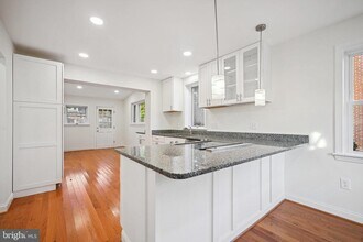 2711 Elnora St in Silver Spring, MD - Building Photo - Building Photo