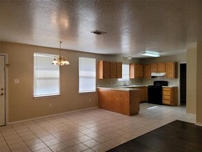 4411 Bobbie Ann Dr in Granbury, TX - Building Photo - Building Photo