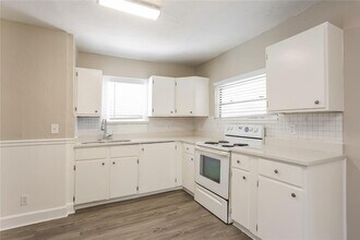 4010 1st Ave S in St. Petersburg, FL - Building Photo - Building Photo