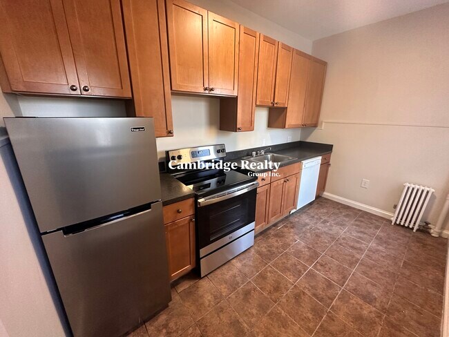 1033 Massachusetts Ave, Unit 504T in Cambridge, MA - Building Photo - Building Photo