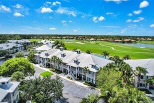 7925 Mahogany Run Ln in Naples, FL - Building Photo