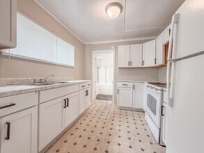 2203 Eleanor Dr in North Charleston, SC - Building Photo - Building Photo