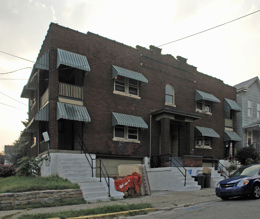 201 Kenner St in Ludlow, KY - Building Photo