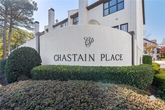 4200 Roswell Rd NE in Atlanta, GA - Building Photo - Building Photo