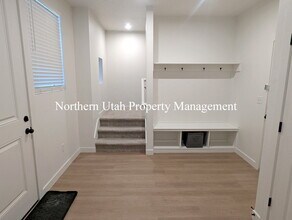 247 E 1850 N in North Ogden, UT - Building Photo - Building Photo