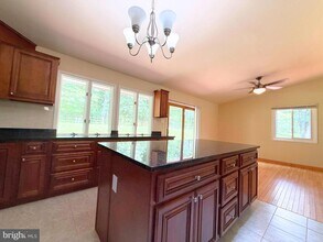 11505 Alcinda Ln in North Potomac, MD - Building Photo - Building Photo
