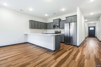 292 Tercel Dr in New Market, AL - Building Photo - Building Photo