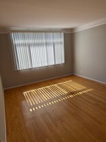 4932 Anza St, Unit 1 in San Francisco, CA - Building Photo