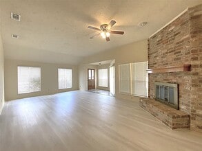 9515 Hendon Ln in Houston, TX - Building Photo - Building Photo