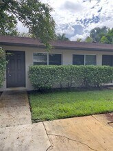 1610-1614 NE 11th Ave in Fort Lauderdale, FL - Building Photo - Building Photo