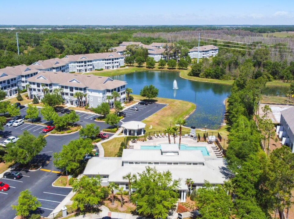 The Columns at Cypress Point in Wesley Chapel, FL - Building Photo