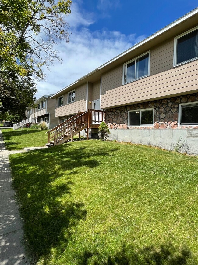 2412 Sunlight Cir
