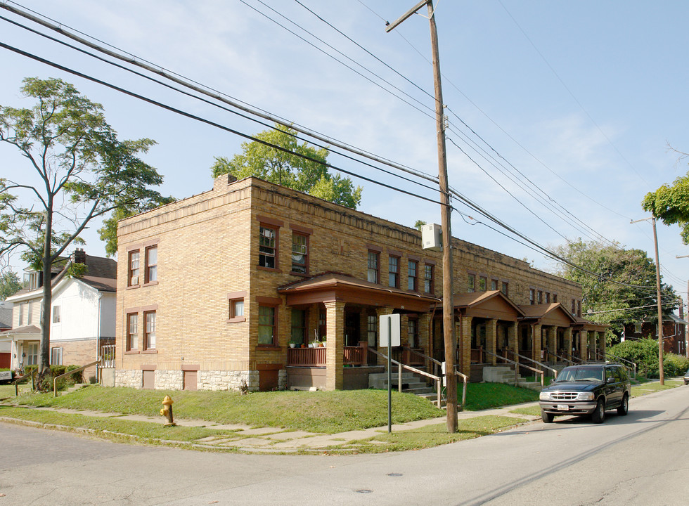 415-429 Clinton St in Columbus, OH - Foto de edificio