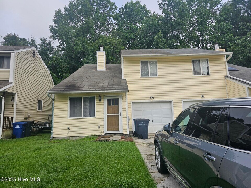 117 Brenda Dr in Jacksonville, NC - Building Photo
