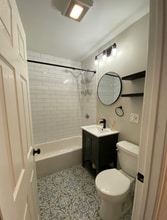 12 Chelsea St, Unit 2 in Boston, MA - Building Photo - Building Photo