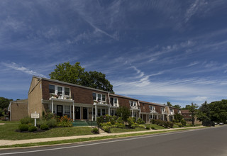 Lawnside/Evesham Court Apartments in Lawnside, NJ - Building Photo - Building Photo