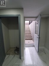 4 Mellowood Ave in Brampton, ON - Building Photo - Building Photo