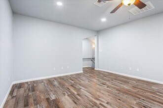 117 Emma St in Bartlett, TX - Building Photo - Building Photo
