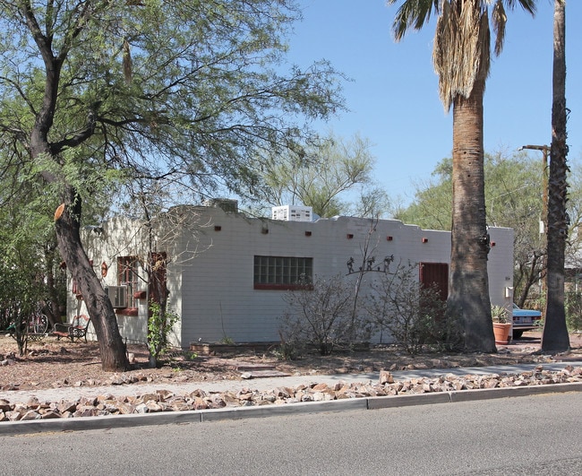 1325-1333 N 2nd Ave in Tucson, AZ - Foto de edificio - Building Photo