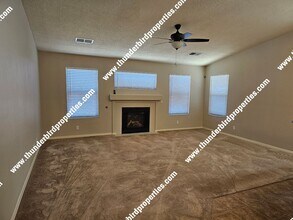 76 2nd St SE in Rio Rancho, NM - Building Photo - Building Photo