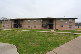 Mt. Carmel Village Apartments in Austin, TX - Building Photo - Building Photo