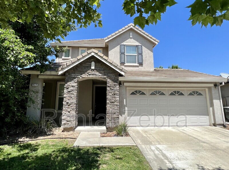 459 Jacobs Dr in Merced, CA - Building Photo
