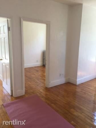 4 Adella Pl-Unit -# 2IG in Boston, MA - Foto de edificio