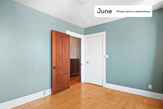 Private bedroom in 4 bed/2 bath Home in Boston, MA - Building Photo - Building Photo
