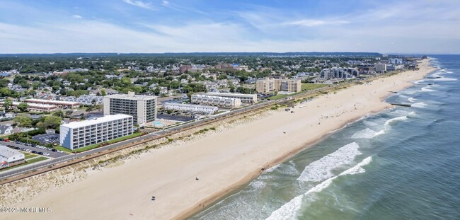 510 Ocean Ave N in Long Branch, NJ - Building Photo - Building Photo