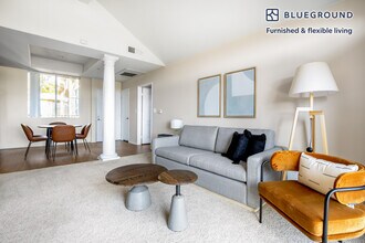 2245 S Beverly Glen Blvd-Unit -FL3-ID335 in Los Angeles, CA - Building Photo - Building Photo