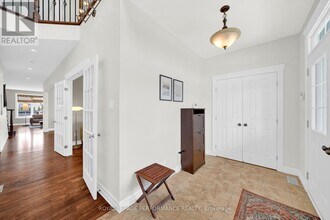 590 Kochar Dr in Ottawa, ON - Building Photo - Building Photo