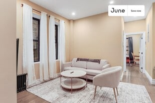 23 E 109th St in New York, NY - Building Photo