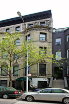 321 W 89th St in New York, NY - Building Photo