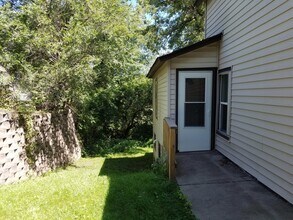 1005 Ivy St in Brainerd, MN - Building Photo - Building Photo