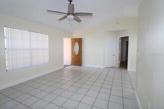 1115 Doncaster Ct in Kissimmee, FL - Building Photo - Building Photo