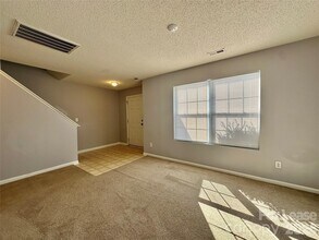 5787 Dove Point Dr SW in Concord, NC - Building Photo - Building Photo