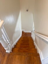 9408 157th Ave, Unit #2 in Howard Beach, NY - Foto de edificio - Building Photo