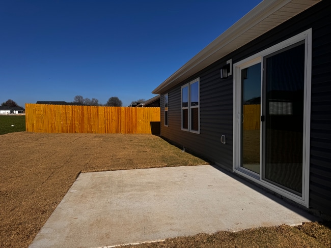 935 N Labrador Ave in Republic, MO - Building Photo - Building Photo