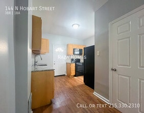 144 N Hobart St in Philadelphia, PA - Building Photo - Building Photo