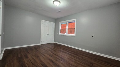 9806 S Loomis St in Chicago, IL - Building Photo - Building Photo