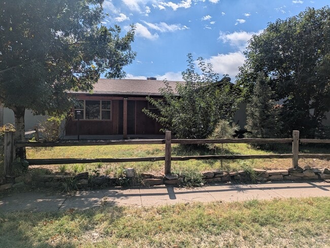 property at 129 Circle Dr