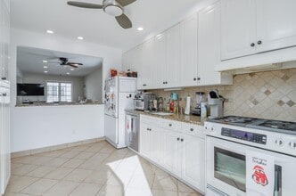 12 Obrien Ct in Bayonne, NJ - Building Photo - Building Photo