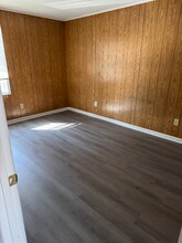 212 Cooper St in Louisburg, NC - Foto de edificio - Building Photo