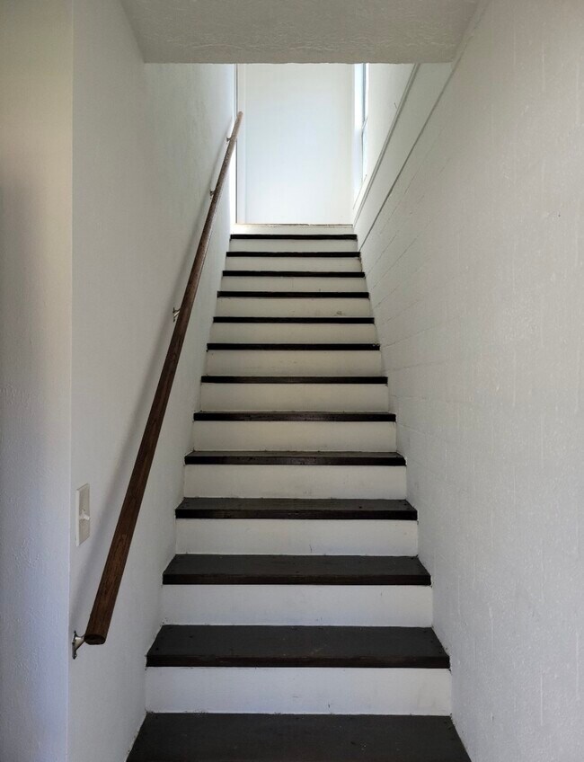 6918 Irvington Blvd in Houston, TX - Building Photo - Building Photo