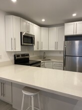 1540 Meridian Ave, Unit 3F in Miami Beach, FL - Building Photo - Building Photo