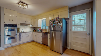 15 Gate Ridge Rd in Easton, CT - Building Photo - Building Photo