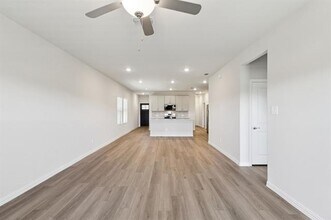 3407 High Valley Dr in McKinney, TX - Building Photo - Building Photo