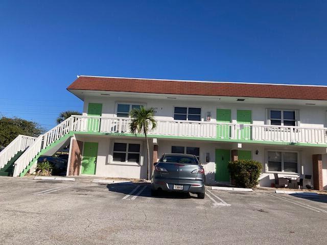 623 NE 6th St in Boynton Beach, FL - Building Photo