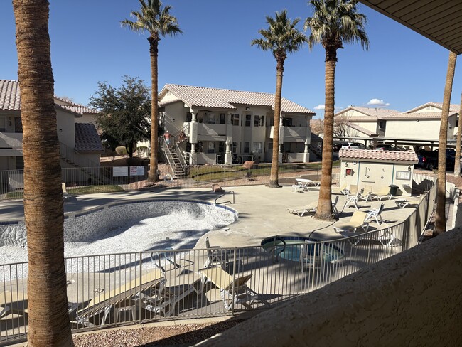 477 Mesa Blvd in Mesquite, NV - Building Photo - Building Photo